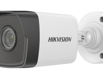DS-2CD2T43G2-2I AcuSense bullet camera in outdoor setup
